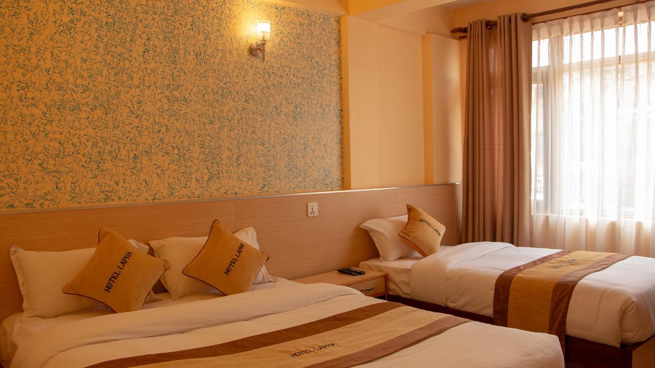 Hotel Lapha Катманду Екстериор снимка